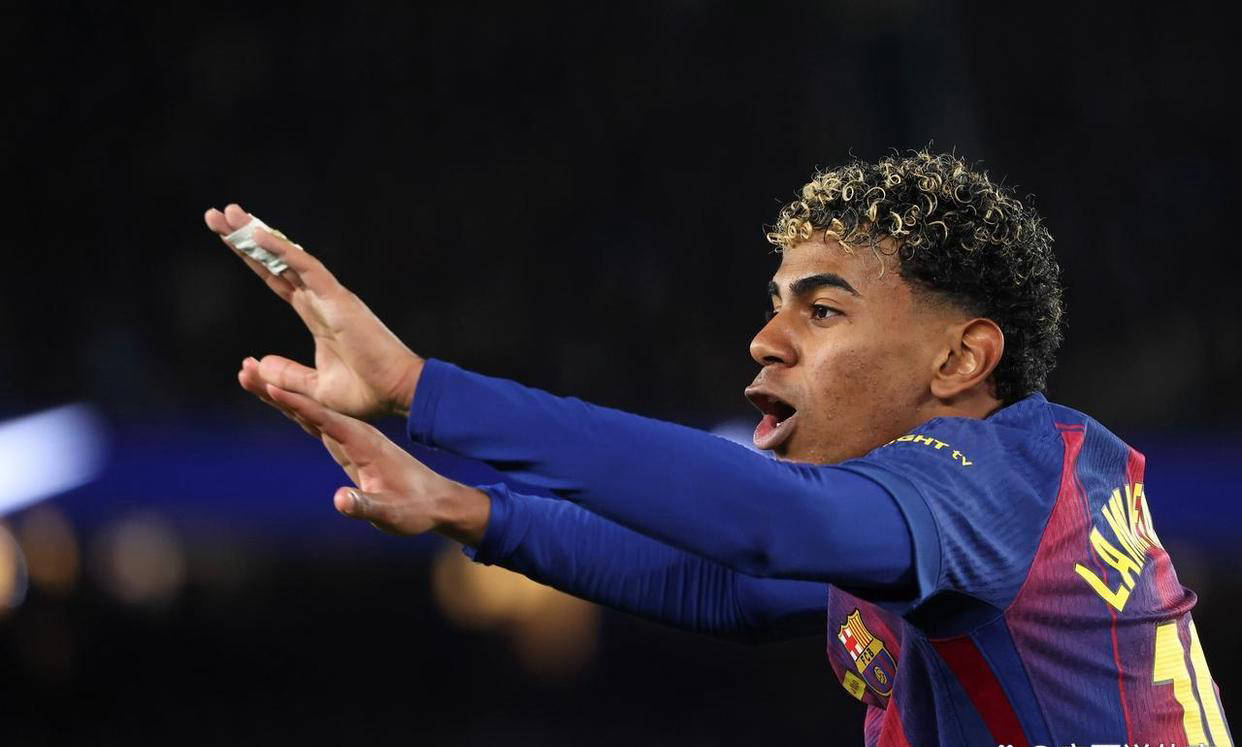 西甲积分最新战报：巴萨豪取七连胜领跑榜首，黑马西班牙人紧追马竞